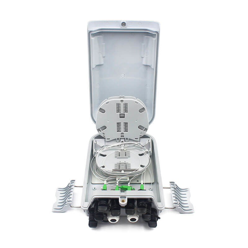 Indoor Wall Mounting Fiber Optic Distribution Box 8 Cores Waterproof IP55