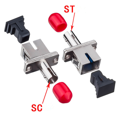 Niedriger Einsetzverlust SC UPC zu ST UPC Simplex-Optischer Adapter in Metallgehäuse mit Flansche