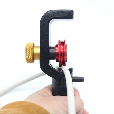 FTTH-Kabelstreiber mit 271 g Gewicht und gepanzertem Glasfaserkabel 8-28,6 mm O.D.