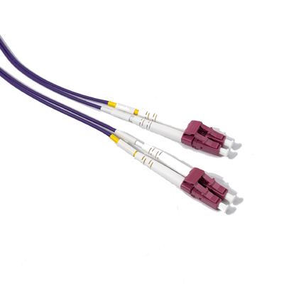 Lila LC UPC zu LC UPC Duplex Patchkabel Lichtwellenleiter MM, OM4, 3,0mm