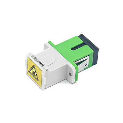 Fiberoptischer SC-Adapter mit Flip-Auto-Shutter, 0,2 dB Einsetzverlust und 500-Zyklus-Dauerhaftigkeitsflansche