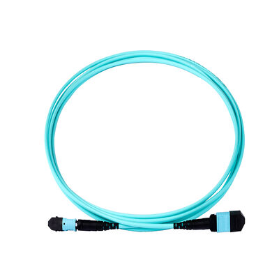 3.0mm MPO zu MPO Glasfaser-Patch-Kabel mit Hochgeschwindigkeit 100 Gbps, niedrigem Einsetzverlust ≤ 0,5 dB und Multi-Core-Unterstützung von 8-44 Fasern